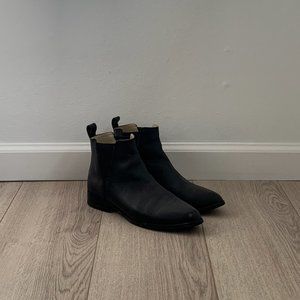 Nisolo Black Chelsea Boots